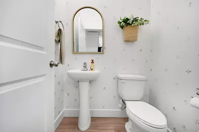 229 W 3175 S, Nibley, UT 84321 - Photo 9