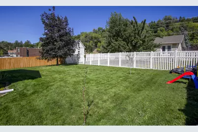 40 Canyon Cv, Logan, UT 84321 - Photo 27