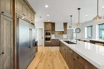 8561 S Horizon Dr, Paradise, UT 84328 - Photo 9
