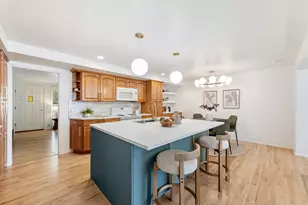 958 E Tritoma Ave, Sandy, UT 84094 - Photo 15