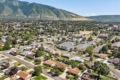 958 E Tritoma Ave, Sandy, UT 84094 - Photo 49