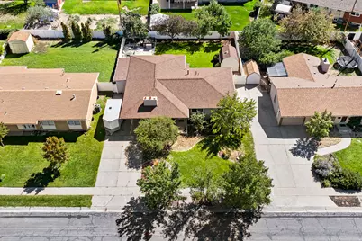 958 E Tritoma Ave, Sandy, UT 84094 - Photo 45