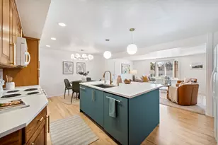 958 E Tritoma Ave, Sandy, UT 84094 - Photo 17