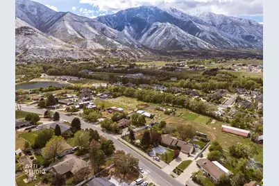 2672 E Canyon Rd, Springville, UT 84663 - Photo 23