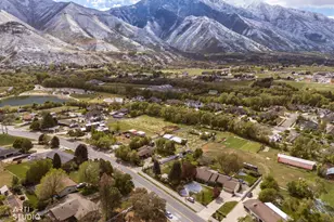 2672 E Canyon Rd, Springville, UT 84663 - Photo 23