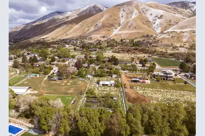 2672 E Canyon Rd, Springville, UT 84663 - Photo 33