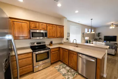 3434 E Hidden Springs Dr, Washington, UT 84780 - Photo 7