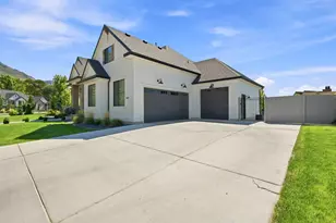 643 W 3100 N, Pleasant Grove, UT 84062 - Photo 11