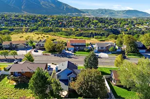 2193 E Sego Lily Dr S, Sandy, UT 84092 - Photo 5