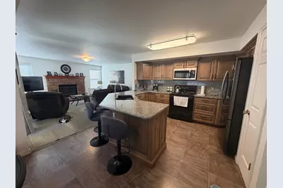 2193 E Sego Lily Dr S, Sandy, UT 84092 - Photo 13