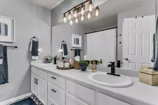 6437 S High Bluff Dr W, Salt Lake City, UT 84118 - Photo 21