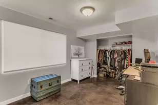 6437 S High Bluff Dr W, Salt Lake City, UT 84118 - Photo 31