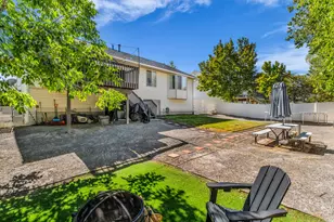 6437 S High Bluff Dr W, Salt Lake City, UT 84118 - Photo 35