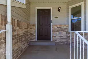 1727 N 200 W, Orem, UT 84057 - Photo 3