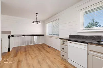1727 N 200 W, Orem, UT 84057 - Photo 11