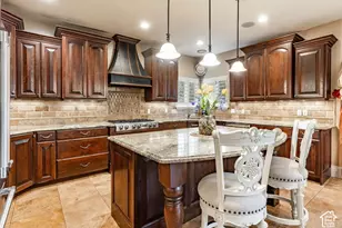 7256 S Milne Garden Cir E, Cottonwood Heights, UT 84047 - Photo 13