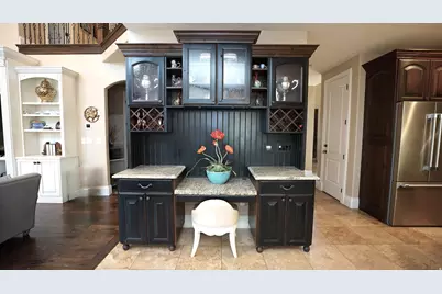7256 S Milne Garden Cir E, Cottonwood Heights, UT 84047 - Photo 17