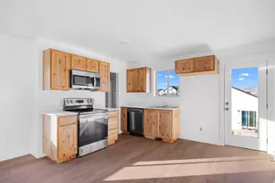 1563 S Deerbrook Spec, Santaquin, UT 84655 - Photo 5
