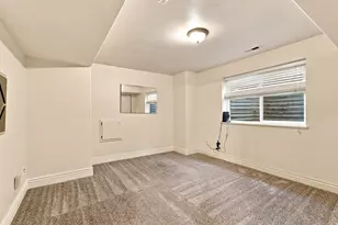 2755 S 900 W, Syracuse, UT 84075 - Photo 29