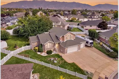 2755 S 900 W, Syracuse, UT 84075 - Photo 1