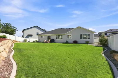 2363 N Elderberry Cir, Saratoga Springs, UT 84045 - Photo 33