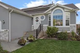 985 N Whitaker Dr, Tooele, UT 84074 - Photo 3