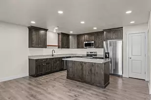 1038 N 120 E, Santaquin, UT 84655 - Photo 11