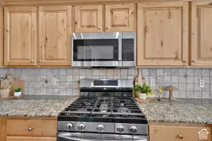 1684 W Fox Hollow Ln N, Park City, UT 84098 - Photo 11