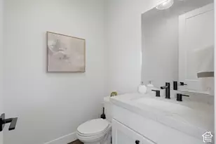 4672 S Grosvenor Ct, Holladay, UT 84117 - Photo 11