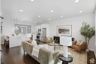 4672 S Grosvenor Ct, Holladay, UT 84117 - Photo 5