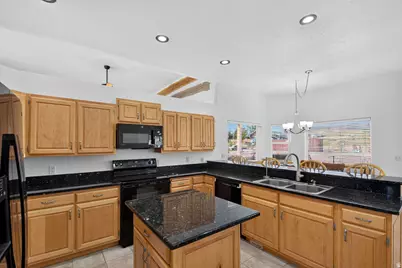 64 S 400 W, Aurora, UT 84620 - Photo 23