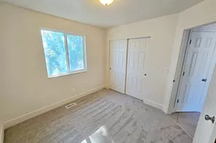 6755 S Wakefield Way, West Jordan, UT 84081 - Photo 15