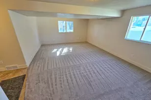 6755 S Wakefield Way, West Jordan, UT 84081 - Photo 17