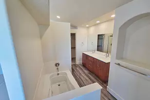 6755 S Wakefield Way, West Jordan, UT 84081 - Photo 9