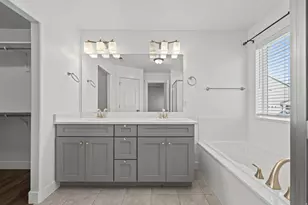 1752 W Valcrest Dr S, Saratoga Springs, UT 84045 - Photo 25