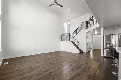 1752 W Valcrest Dr S, Saratoga Springs, UT 84045 - Photo 15
