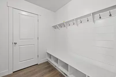 1752 W Valcrest Dr S, Saratoga Springs, UT 84045 - Photo 21