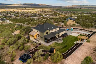 1321 S Cedar Dr, Cedar City, UT 84720 - Photo 9