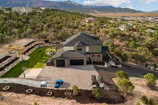 1321 S Cedar Dr, Cedar City, UT 84720 - Photo 5