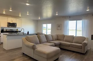 1206 W Hidden Spg Dr, Santaquin, UT 84655 - Photo 5