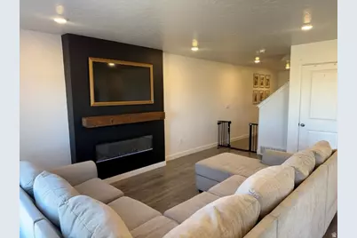 1206 W Hidden Spring Dr, Santaquin, UT 84655 - Photo 3