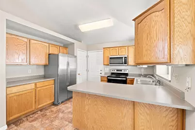 3418 W Luge Ln, West Jordan, UT 84084 - Photo 15