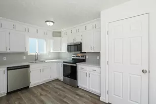 4151 S Zeus Dr, West Valley, UT 84128 - Photo 9