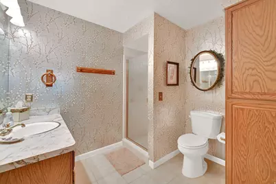 5494 S 250 E, Washington Terrace, UT 84405 - Photo 17