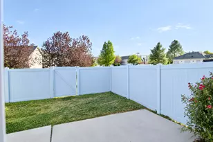 1577 W Wyngate Park Dr, South Jordan, UT 84095 - Photo 39