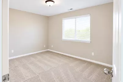 1577 W Wyngate Park Dr #35, South Jordan, UT 84095 - Photo 27