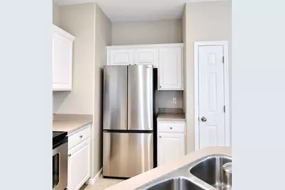 1577 W Wyngate Park Dr #35, South Jordan, UT 84095 - Photo 9