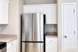 1577 W Wyngate Park Dr, South Jordan, UT 84095 - Photo 9