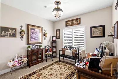 1642 W Hunters Creek Cir, South Jordan, UT 84095 - Photo 17