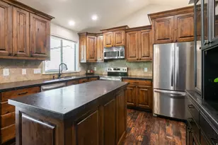 782 S 925 W, Lehi, UT 84043 - Photo 9